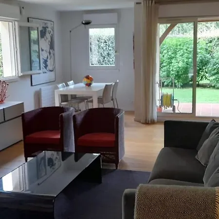 شقة Deauville, 115 M2 - 3 Chambres, En Rez De Jardin دوفييل