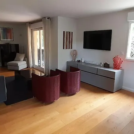 Deauville, 115 M2 - 3 Chambres, En Rez De Jardin Appartement Deauville