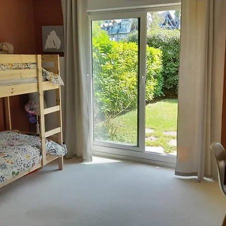 Deauville, 115 M2 - 3 Chambres, En Rez De Jardin Appartement