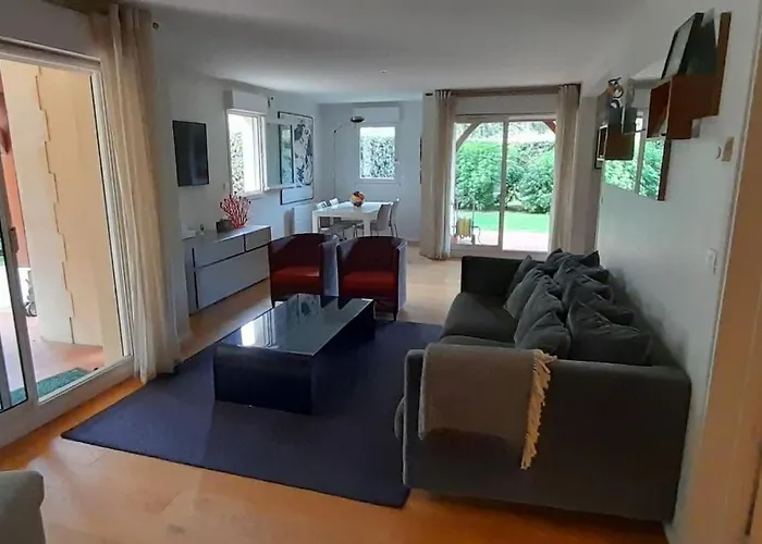 Appartement Deauville, 115 M2 - 3 Chambres, En Rez De Jardin *